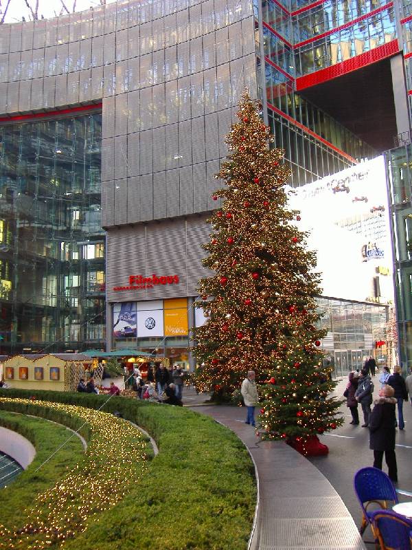 Berlin Sony Center 1205 5 